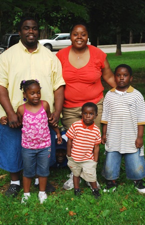 Clifford Logan, Jr., Tatiana, LaToya, Jeremiah and Clifford III